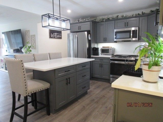 107 Alva St, New Bedford, MA 02740