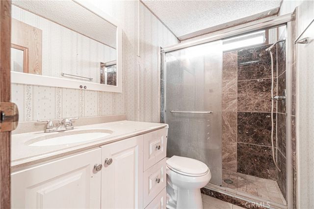 17700 Western 76, Gardena, CA 90248