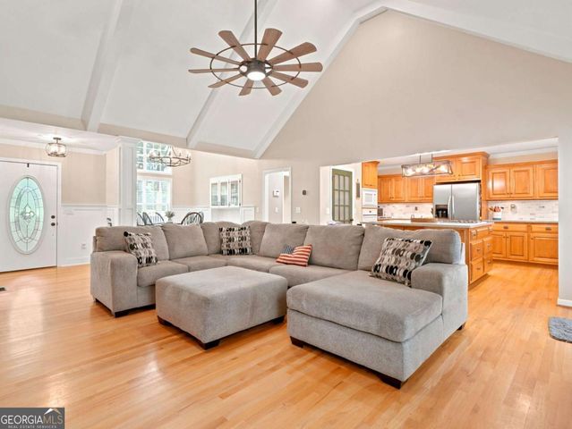 460 Kerry Drive, Jasper, GA 30143