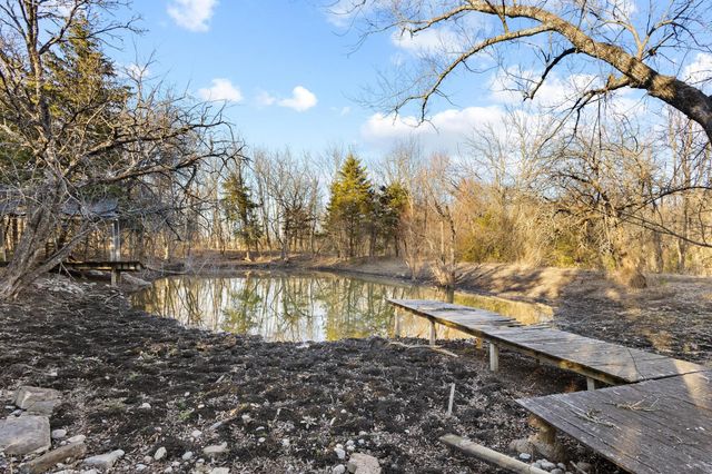 3954 County Road 1141, Leonard, TX 75452