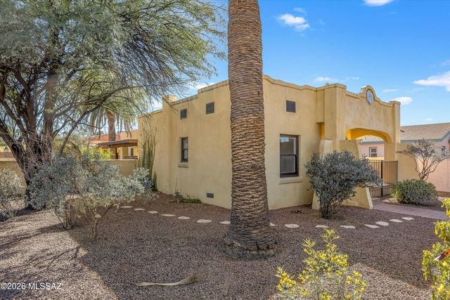 2442 E Mabel Street, Tucson, AZ 85719