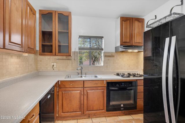 2442 E Mabel Street, Tucson, AZ 85719