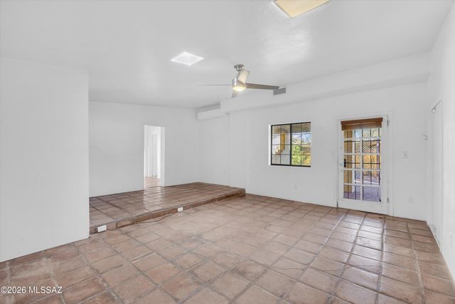 2442 E Mabel Street, Tucson, AZ 85719