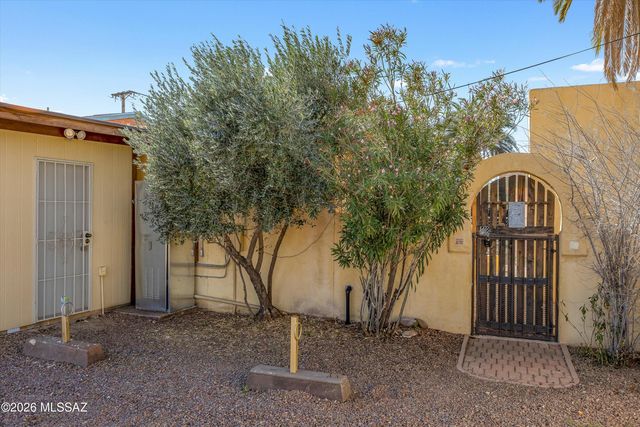 2442 E Mabel Street, Tucson, AZ 85719