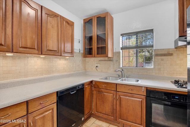 2442 E Mabel Street, Tucson, AZ 85719