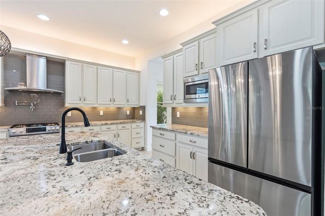 30900 SPRUCEBERRY COURT, Wesley Chapel, FL 33543