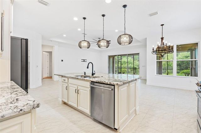 30900 SPRUCEBERRY COURT, Wesley Chapel, FL 33543