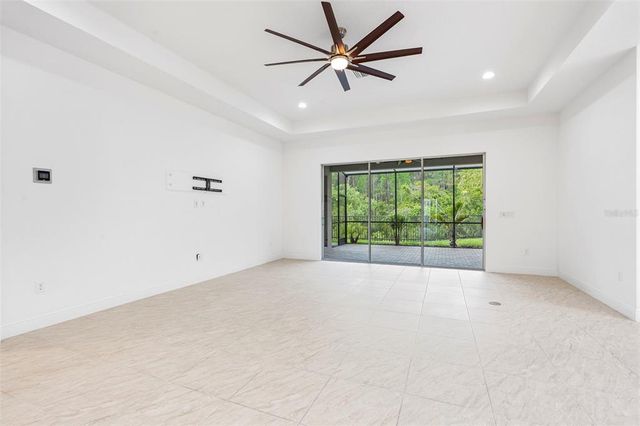 30900 SPRUCEBERRY COURT, Wesley Chapel, FL 33543