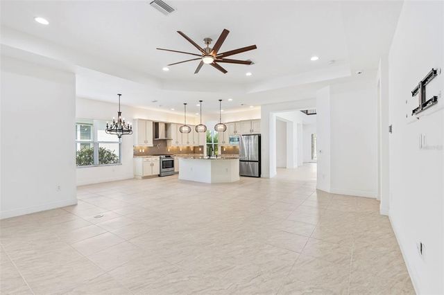 30900 SPRUCEBERRY COURT, Wesley Chapel, FL 33543