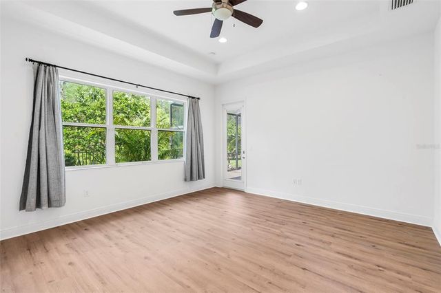 30900 SPRUCEBERRY COURT, Wesley Chapel, FL 33543