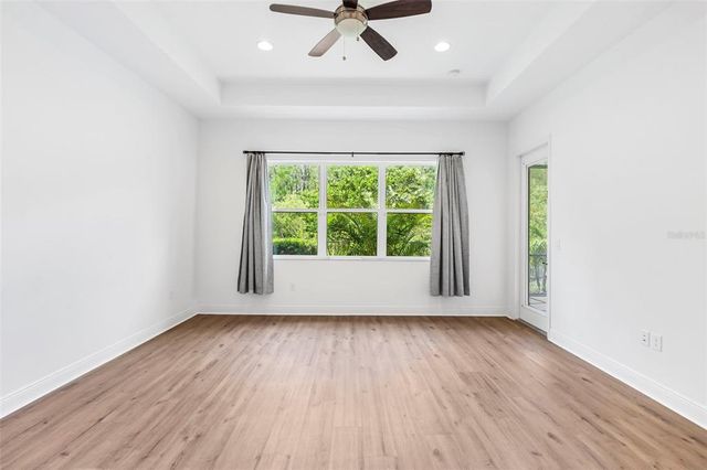 30900 SPRUCEBERRY COURT, Wesley Chapel, FL 33543