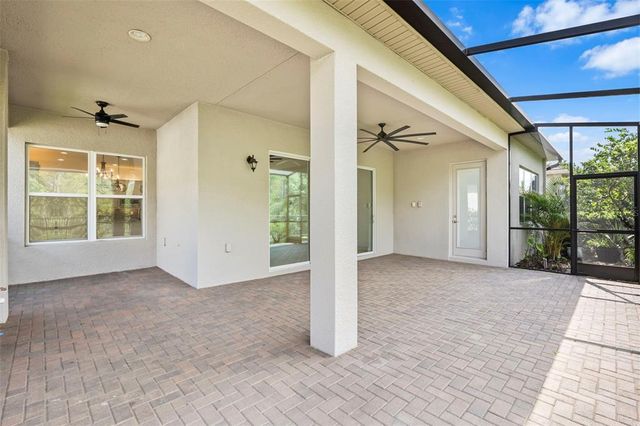 30900 SPRUCEBERRY COURT, Wesley Chapel, FL 33543