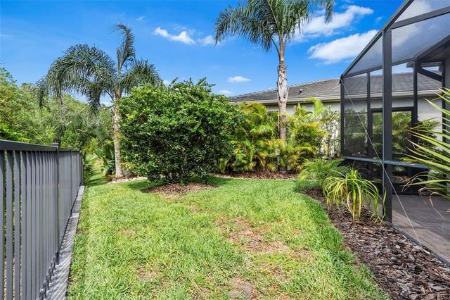 30900 SPRUCEBERRY COURT, Wesley Chapel, FL 33543
