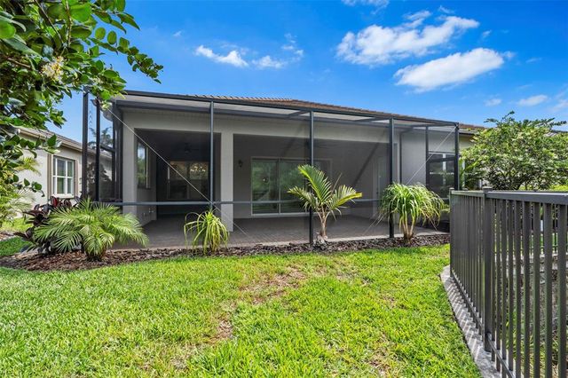 30900 SPRUCEBERRY COURT, Wesley Chapel, FL 33543