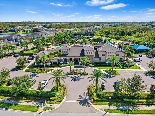 30900 SPRUCEBERRY COURT, Wesley Chapel, FL 33543