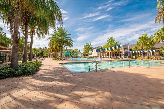 30900 SPRUCEBERRY COURT, Wesley Chapel, FL 33543