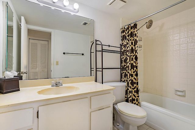 6475 W OAKLAND PARK Boulevard 505, Lauderhill, FL 33313