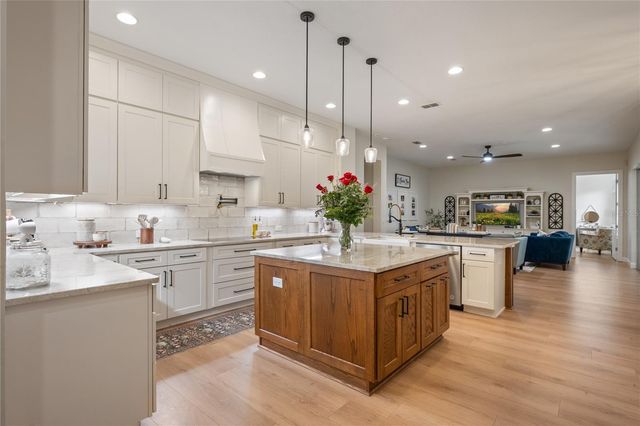 6023 BLAKEFORD DR, Windermere, FL 34786