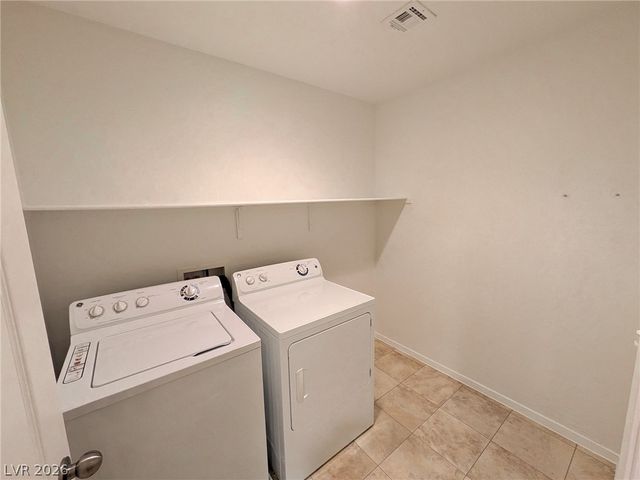 7681 Lots Hills Drive, Las Vegas, NV 89179