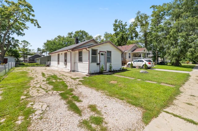 804 E 21st Court, Des Moines, IA 50317