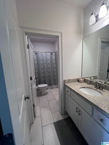 2004 GLENDALE CIRCLE, Birmingham, AL 35242