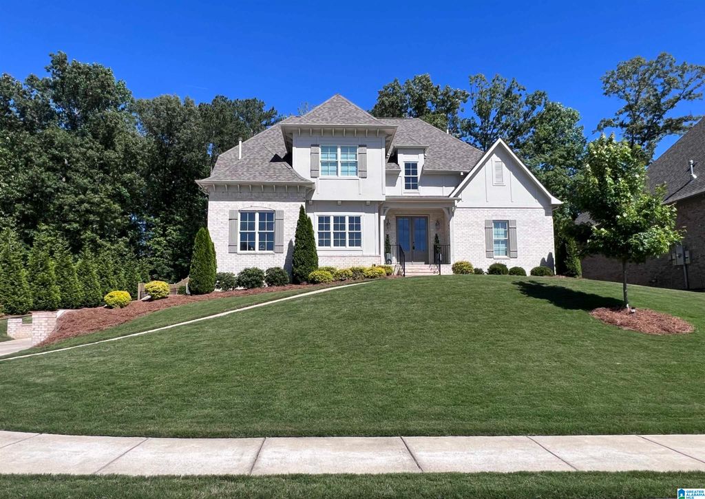 2004 GLENDALE CIRCLE, Birmingham, AL 35242