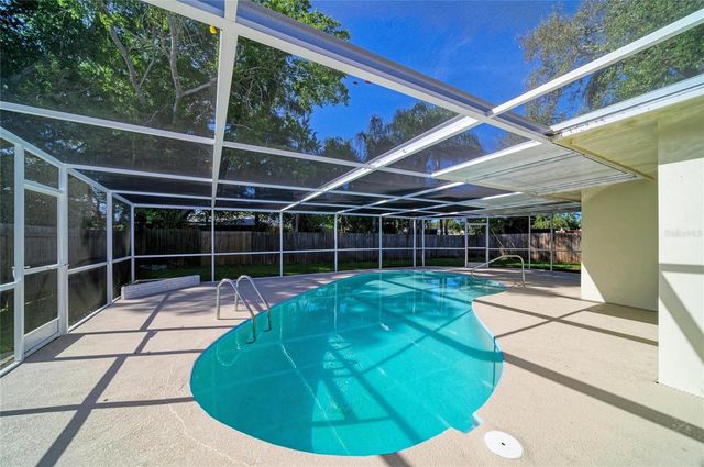 6105 7TH AVENUE DRIVE W, Bradenton, FL 34209