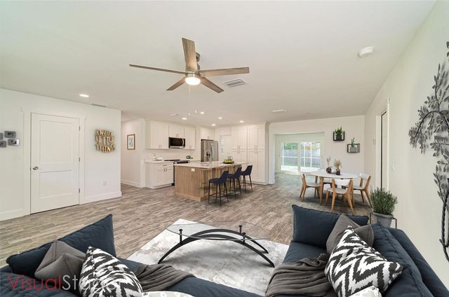 6105 7TH AVENUE DRIVE W, Bradenton, FL 34209