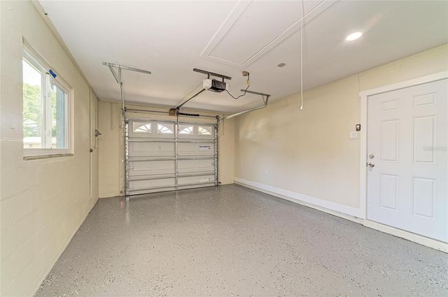 6105 7TH AVENUE DRIVE W, Bradenton, FL 34209