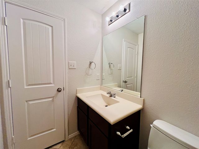 2833 Houston Wood Drive, Fort Worth, TX 76244