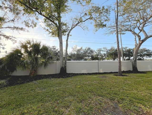 12706 COUNTRY BROOK LANE, Tampa, FL 33625