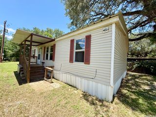 319 E ZIPP RD, New Braunfels, TX 78130