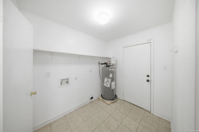 8226 Grand bnd, San Antonio, TX 78250