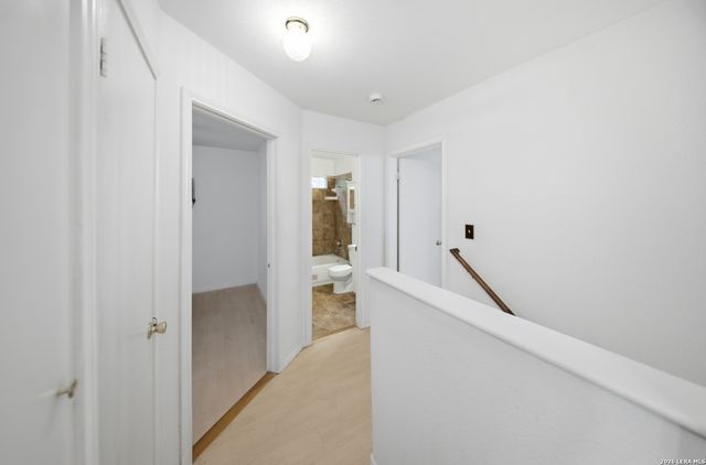 8226 Grand bnd, San Antonio, TX 78250
