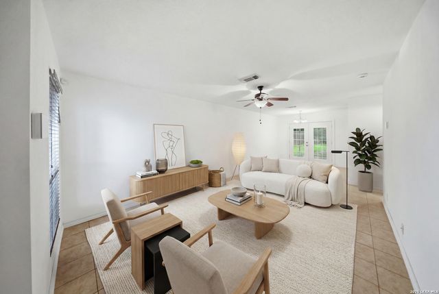 8226 Grand bnd, San Antonio, TX 78250