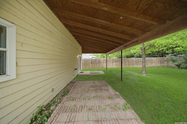 8226 Grand bnd, San Antonio, TX 78250
