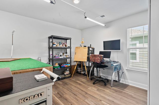 1017 Beechfield Ct., Conway, SC 29526