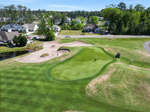 1017 Beechfield Ct., Conway, SC 29526