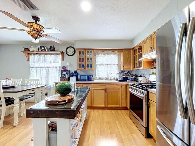 392 OLD DIXIE HIGHWAY, Bowling Green, FL 33834