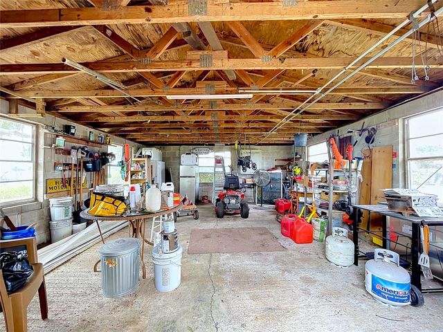 392 OLD DIXIE HIGHWAY, Bowling Green, FL 33834