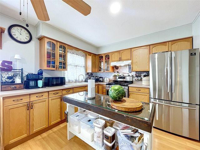 392 OLD DIXIE HIGHWAY, Bowling Green, FL 33834