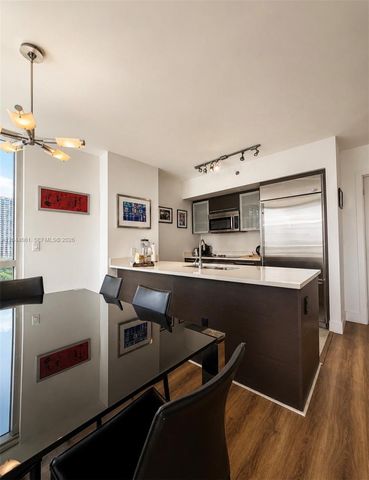 55 SE 6th St 2802, Miami, FL 33131