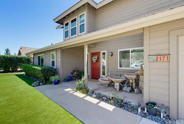 2171 Paseo Grande, El Cajon, CA 92019