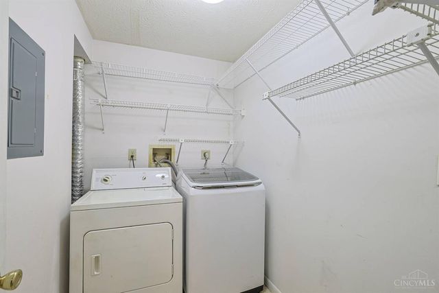 5984 Meadowcreek Drive, Miami Twp, OH 45150
