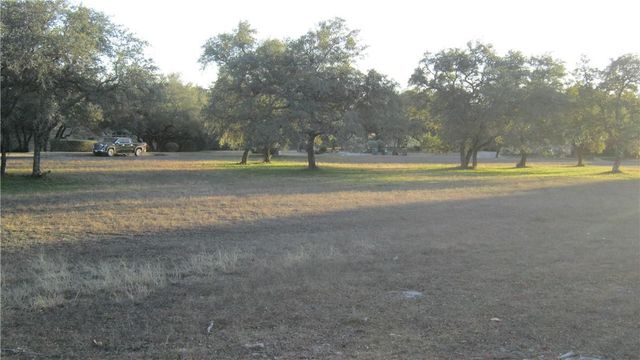 2604 Countryside CIR, Spicewood, TX 78669