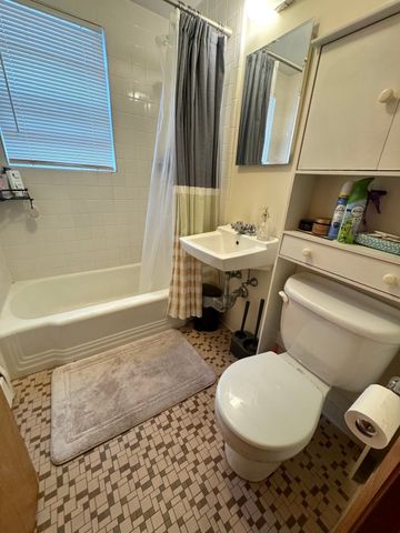 56 Nathan Rd 1, Waltham, MA 02453