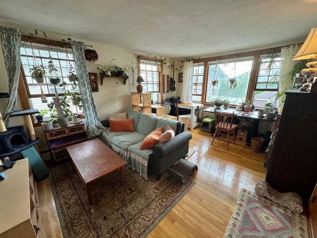 56 Nathan Rd 1, Waltham, MA 02453