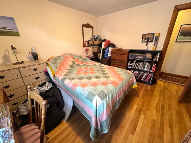 56 Nathan Rd 1, Waltham, MA 02453