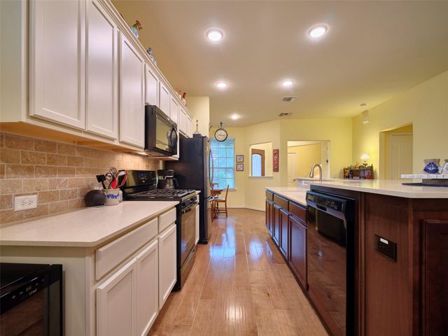 3251 Chimney Swift Lane, Richmond, TX 77469