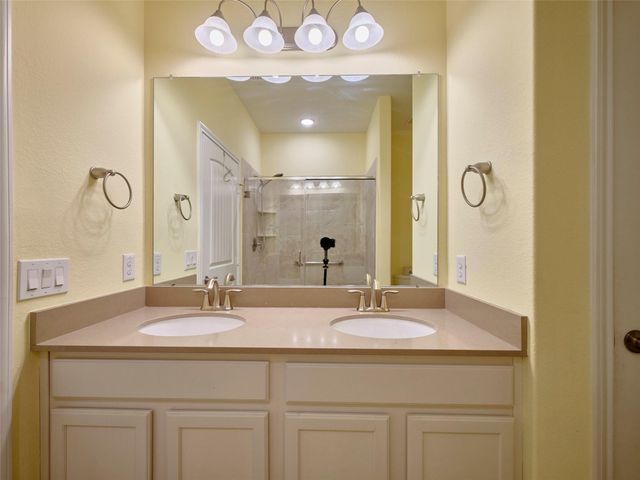 3251 Chimney Swift Lane, Richmond, TX 77469